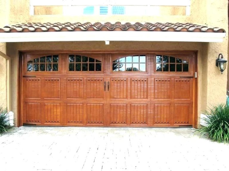 Build Quality Orlando Double Garage Doors Into Your New Home | King